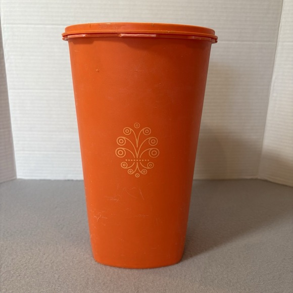 Vintage Tupperware 10" Tall Servalier Canister Harvest Orange Read Description - Picture 1 of 14